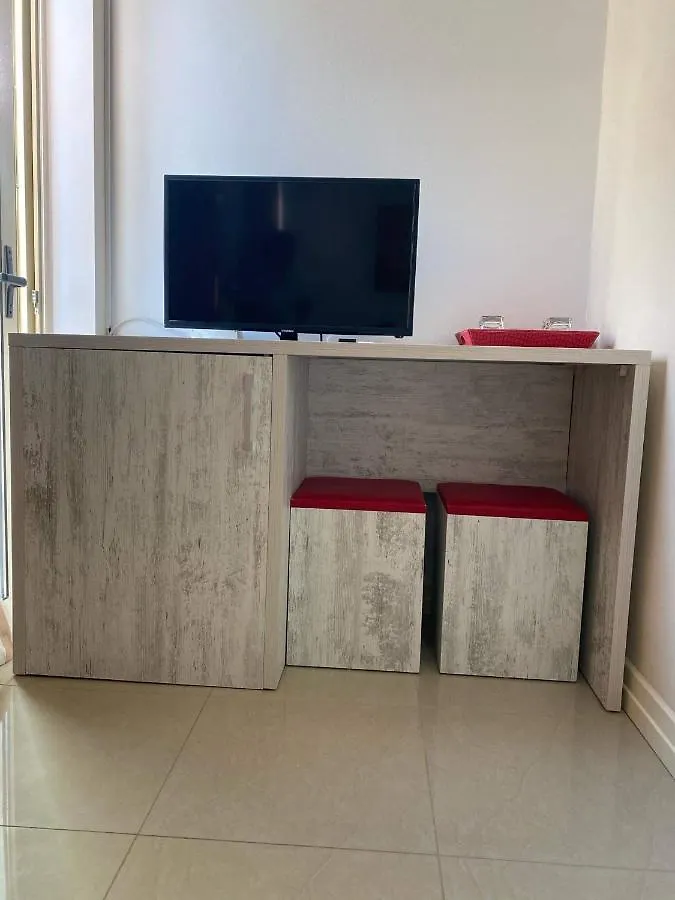 Apartamente Berti`s Garden Sarandë