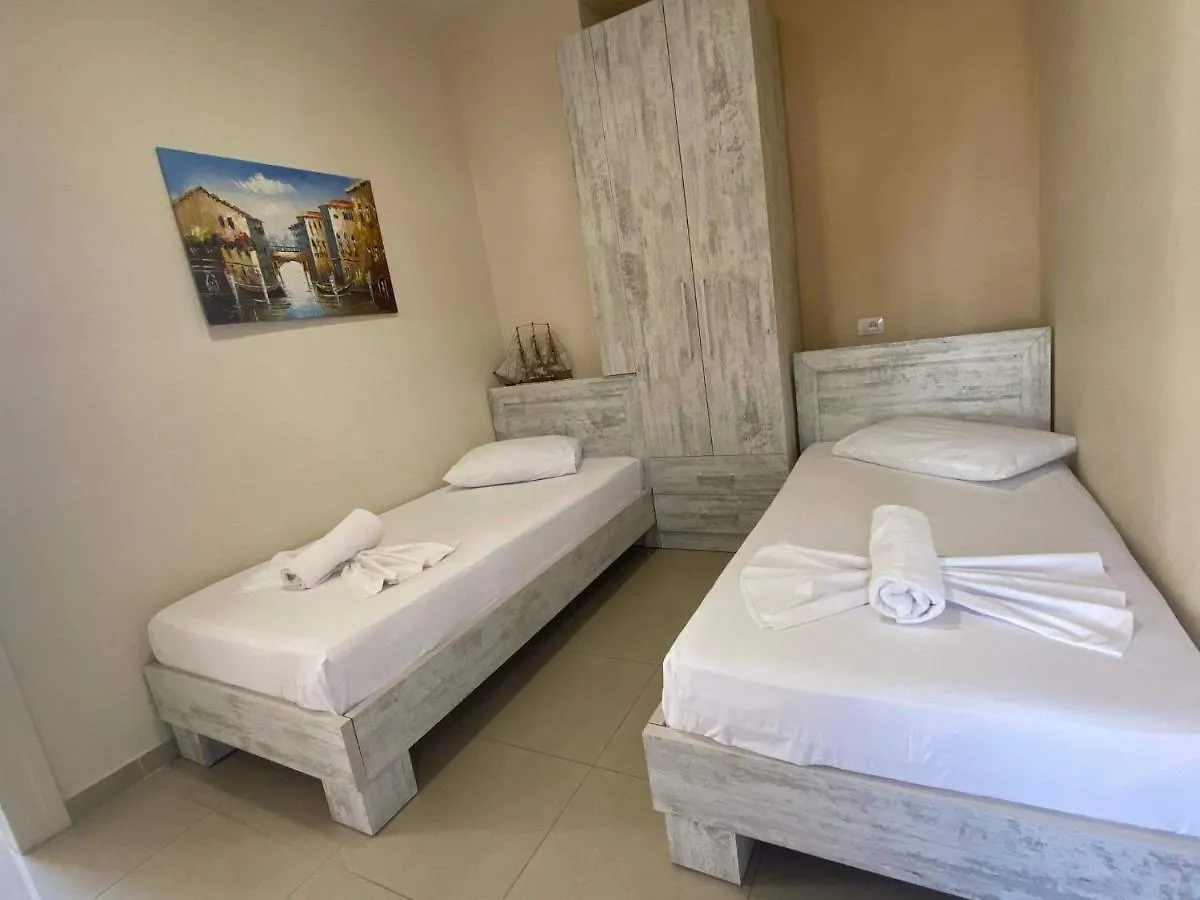 דירה סרנדה Apartamente Berti'S Garden