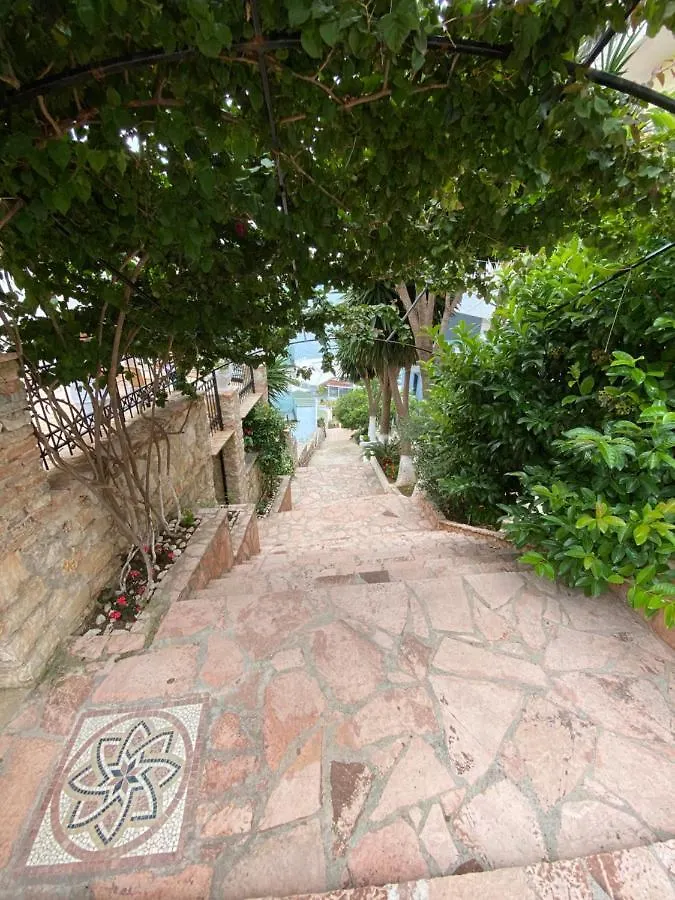 Apartamente Berti`s Garden Sarandë Appartamento